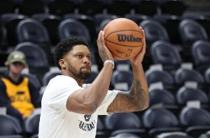 也让她的粉 也让她的粉