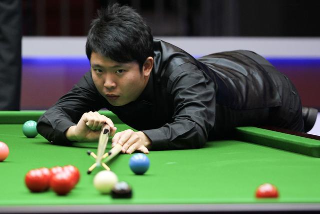 马丁内斯 马丁内斯